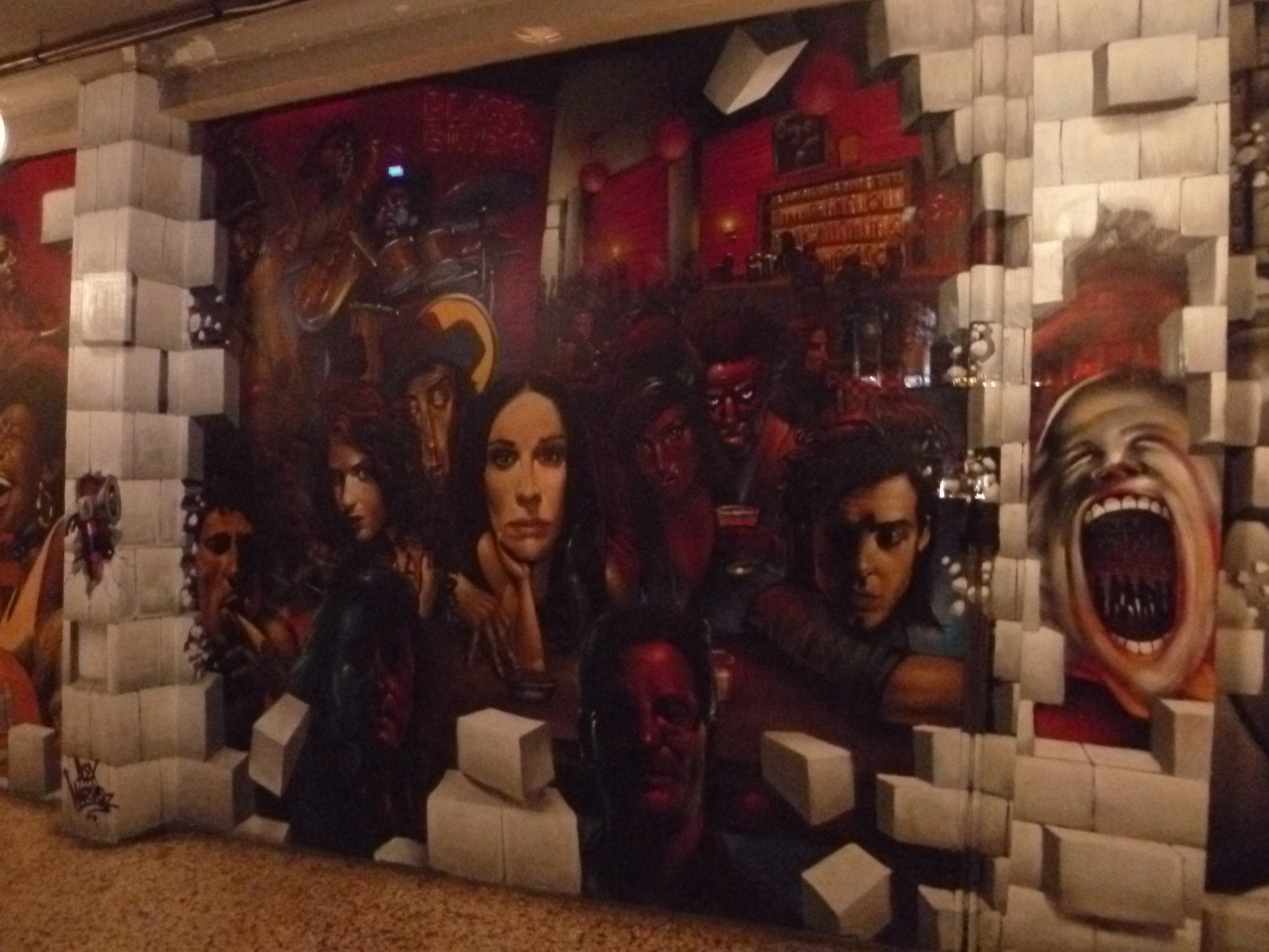 Greece_Athina-tagBlackbird5